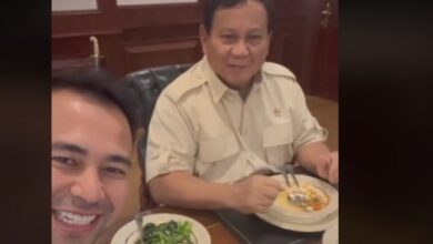 Lagi Makan Bareng Mayor Teddy, Raffi Ahmad Bocorkan Menu Favorit Prabowo
