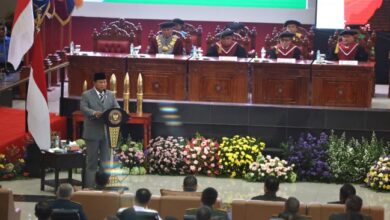 Hadiri Wisuda 573 Mahasiswa Unhan, Menhan Prabowo Sebut Indonesia Harus Kejar Penguasaan STEM