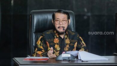 Pendidikan Anwar Usman Eks Ketua MK, Gelar Profesor Kehormatannya Terancam Dicabut