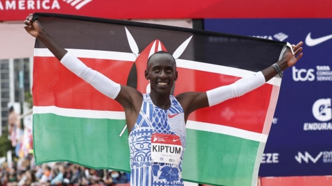 Obituari: Pemecah Rekor Maraton Asal Kenya Meninggal Akibat Laka-Lantas