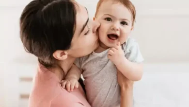 Jangan Cium lalu Cubit Pipi Bayi pada waktu Lebaran, Begini Penerangan Dokter